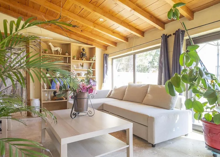 Gite Tresques Vakantiehuis *